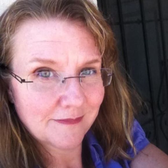Meet your Posher, Sharon - Picture 1 of 1